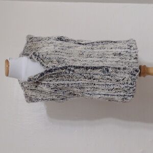 True Grit Faux Fur Button Front Vest w Pockets Size M